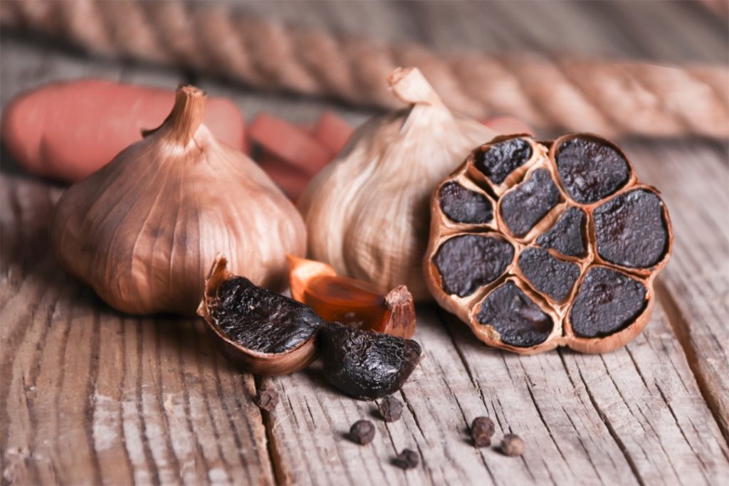 سیر سیاه برای جلوگیری از ابتلا به کرونا